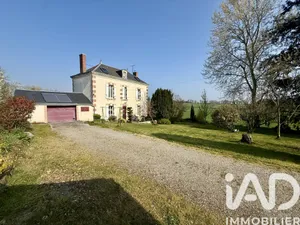 Maison de campagne à Parthenay (79200)