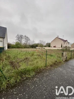 Terrain à bâtir à La Chapelle-Saint-Mesmin (45380)