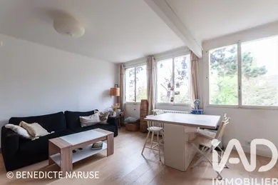 Apartment in Louveciennes (78430)