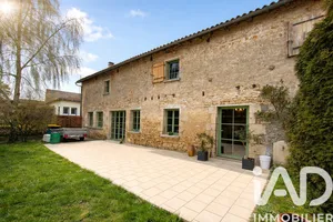 Longère à Valence-en-Poitou (86700)