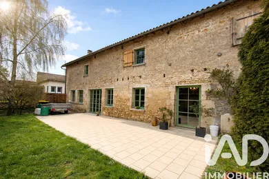 Longère à Valence-en-Poitou (86700)