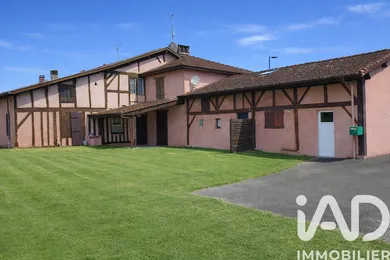 Maison à Saint-Julien-en-Born (40170)
