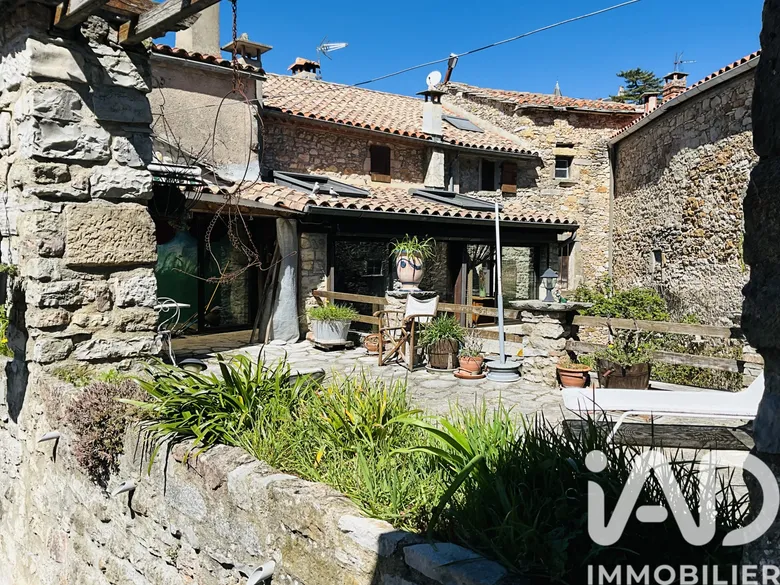 Maison 6 pièces 149 m² · à Montdardier · 149 m² · 199 000 €