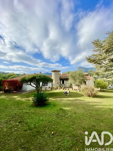 House in La Gaude (06610)