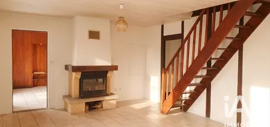 Maison à Saint-Julien-en-Born (40170)