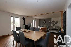 Maison de ville à Saint-Yorre (03270)