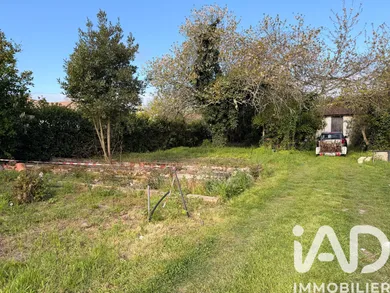 Building plot in Floirac (33270)