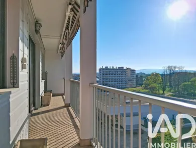 Appartement à Bourg-en-Bresse (01000)
