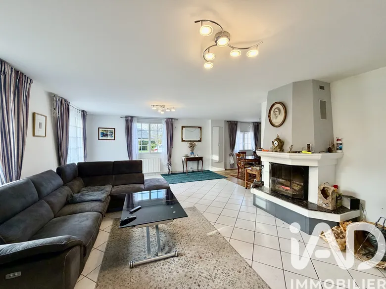 Maison 8 pièces 195 m² · à Saint-Benoît-d'Hébertot · 195 m² · 442 000 €