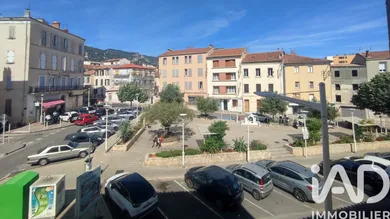 Apartment in Toulon (83200)