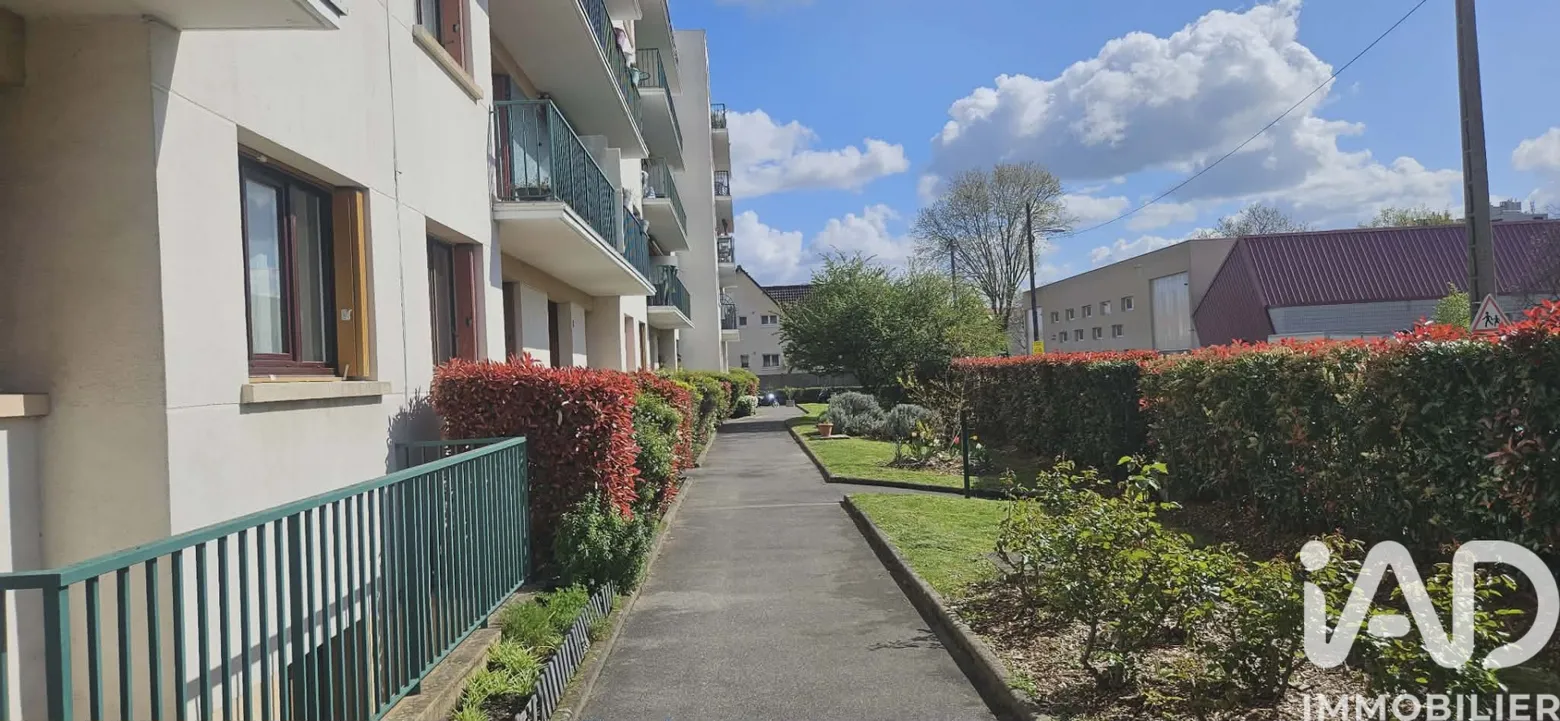 Vente appartement à Neuilly-sur-Marne (93330) : appartement 3 pièces 66 m² - 1990612 — 2