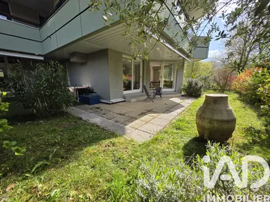 Appartement à Meylan (38240)