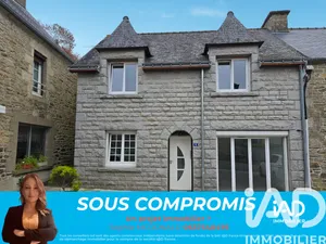Townhouse in Plouguenast (22150)