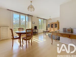 Apartment in Saint-Martin-d'Hères (38400)