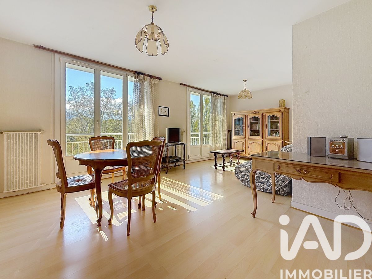 appartement à Saint-Martin-d'Hères