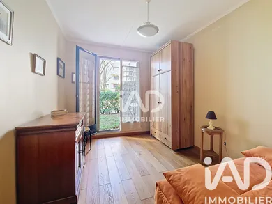Apartment in Évry (91000)