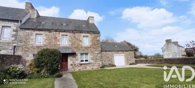 House in Kerbors (22610)