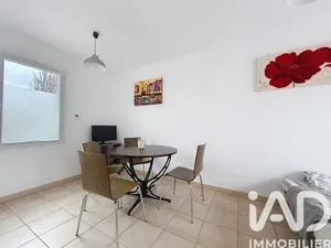 Apartment in La Rochelle (17000)