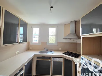 Apartment in Troyes (10000)