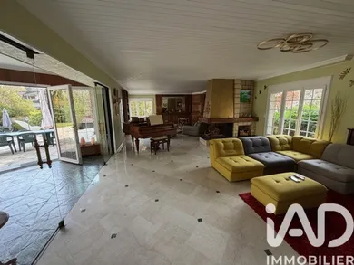 Traditional house in Boissise-le-Roi (77310)