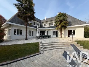 Maison traditionnelle à Boissise-le-Roi (77310)