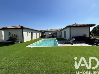 Maison d'architecte à Nîmes (30900)