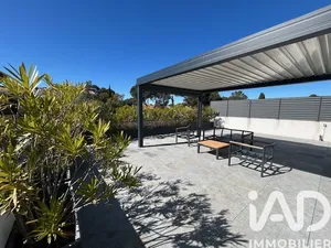 Apartment in Saint-Raphaël (83700)