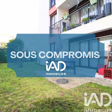 Apartment in Les Ulis (91940)