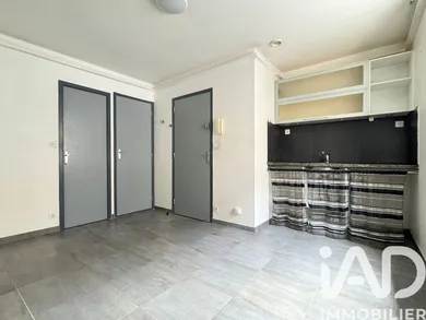 Apartment in Nantes (44000)