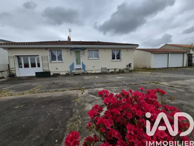 House in La Crèche (79260)