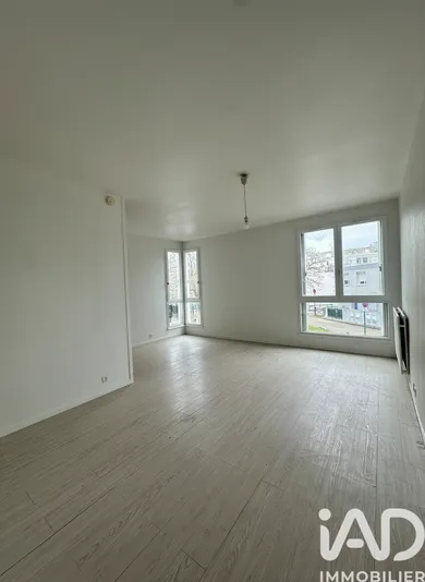 Appartement à Évry (91000)