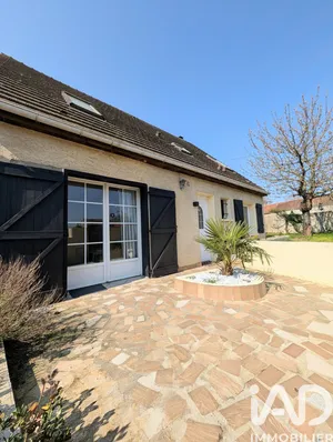 Pavillon à Maimbeville (60600)