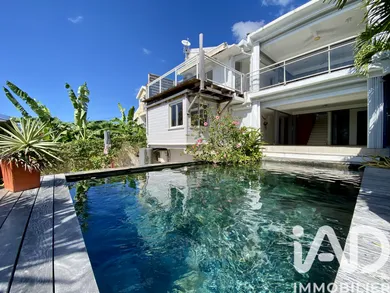 Maison à Sainte-Luce (97228)