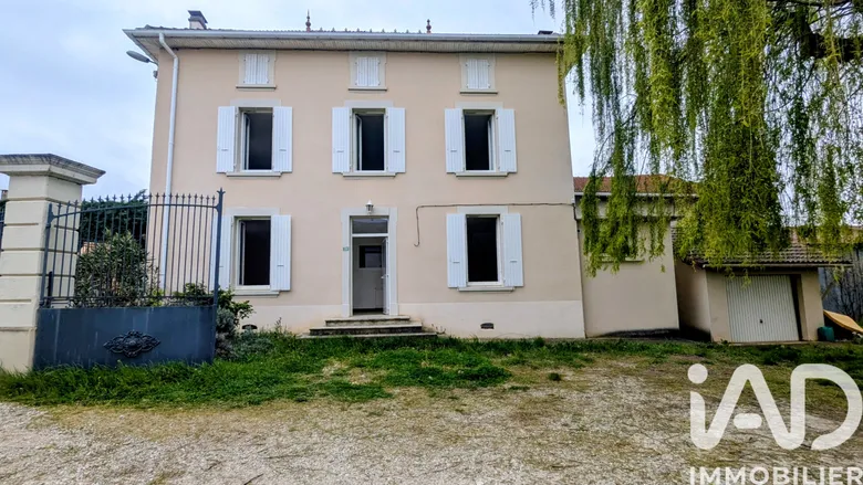 Maison 5 pièces 270 m² · à Saint-Sorlin-en-Valloire · 270 m² · 310 000 €