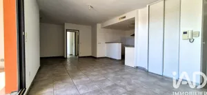 Appartement à BAGNOLS SUR CEZE (30200)