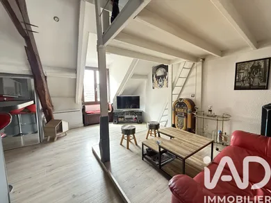 Apartment in Villecresnes (94440)