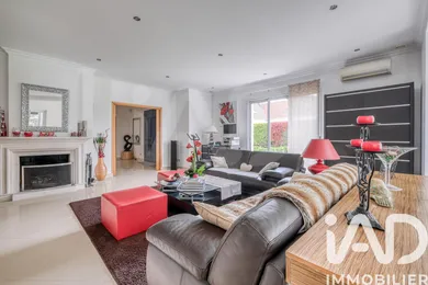 Mansion in Meaux (77100)