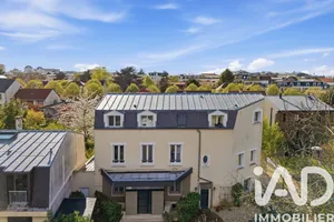 Appartement à Noisy-le-Grand (93160)