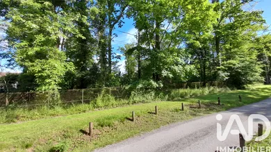 Terrain à bâtir à Gouvieux (60270)