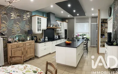 Townhouse in Javron-les-Chapelles (53250)