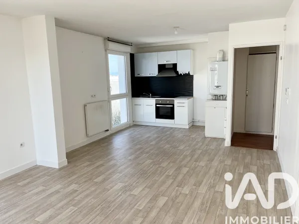Vente appartement à Artigues près bx (33370) : appartement 3 pièces 60 m² — 5