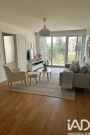 Apartment in Sceaux (92330)
