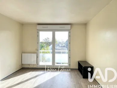 Apartment in Saint-Maur-des-Fossés (94100)