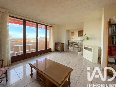 Apartment in Vence (06140)
