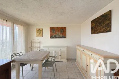 Apartment in Vence (06140)