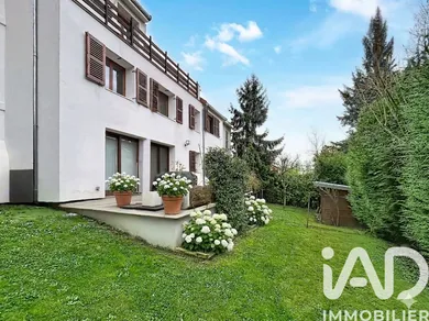 House in Garches (92380)