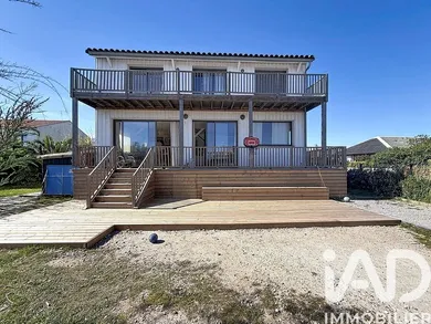 Architectural house in Frontignan (34110)