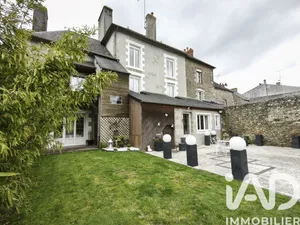 Maison de ville à Pré-en-Pail (53140)