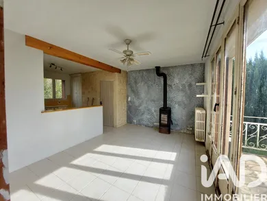 House in Saligny (89100)