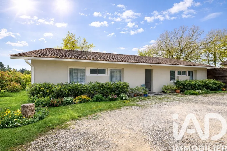 Maison 5 pièces 145 m² · à Saint-Sulpice-Et-Cameyrac · 145 m² · 319 000 €